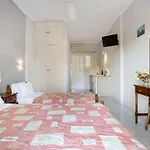 Dolphin 7 * مدينة زاكينثوس