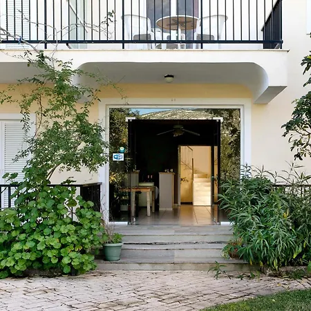Apartament Dolphin 7 *